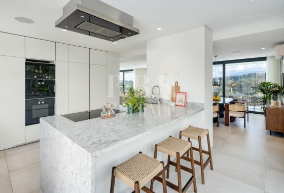 Villa · Available - Málaga