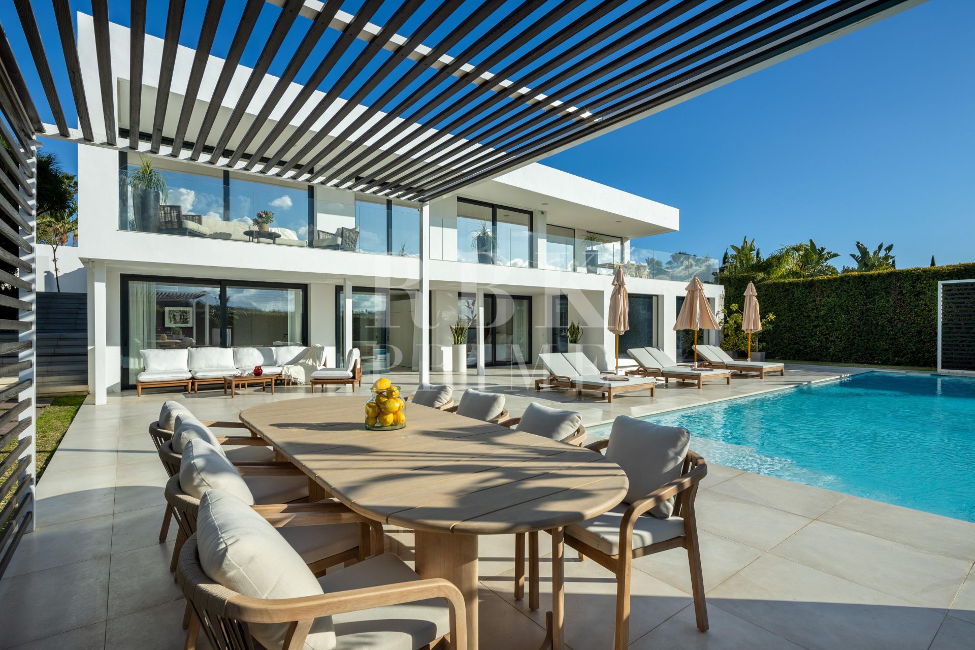 Available - Villa - Málaga - Costa del Sol