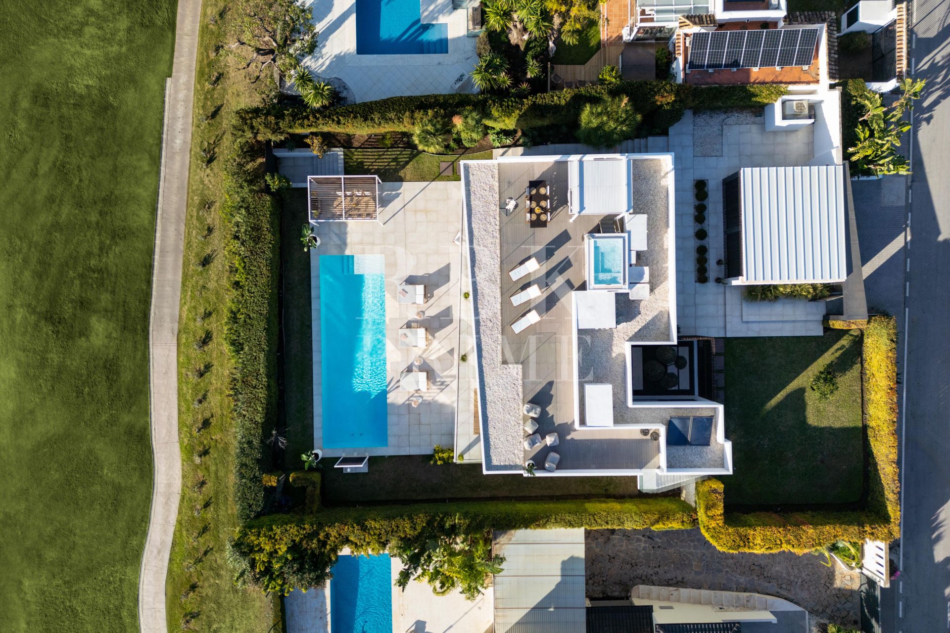 Available - Villa - Málaga - Costa del Sol