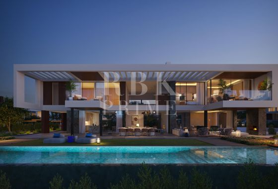Villa · Available - Málaga
