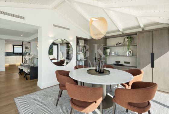 Villa · Available - Málaga