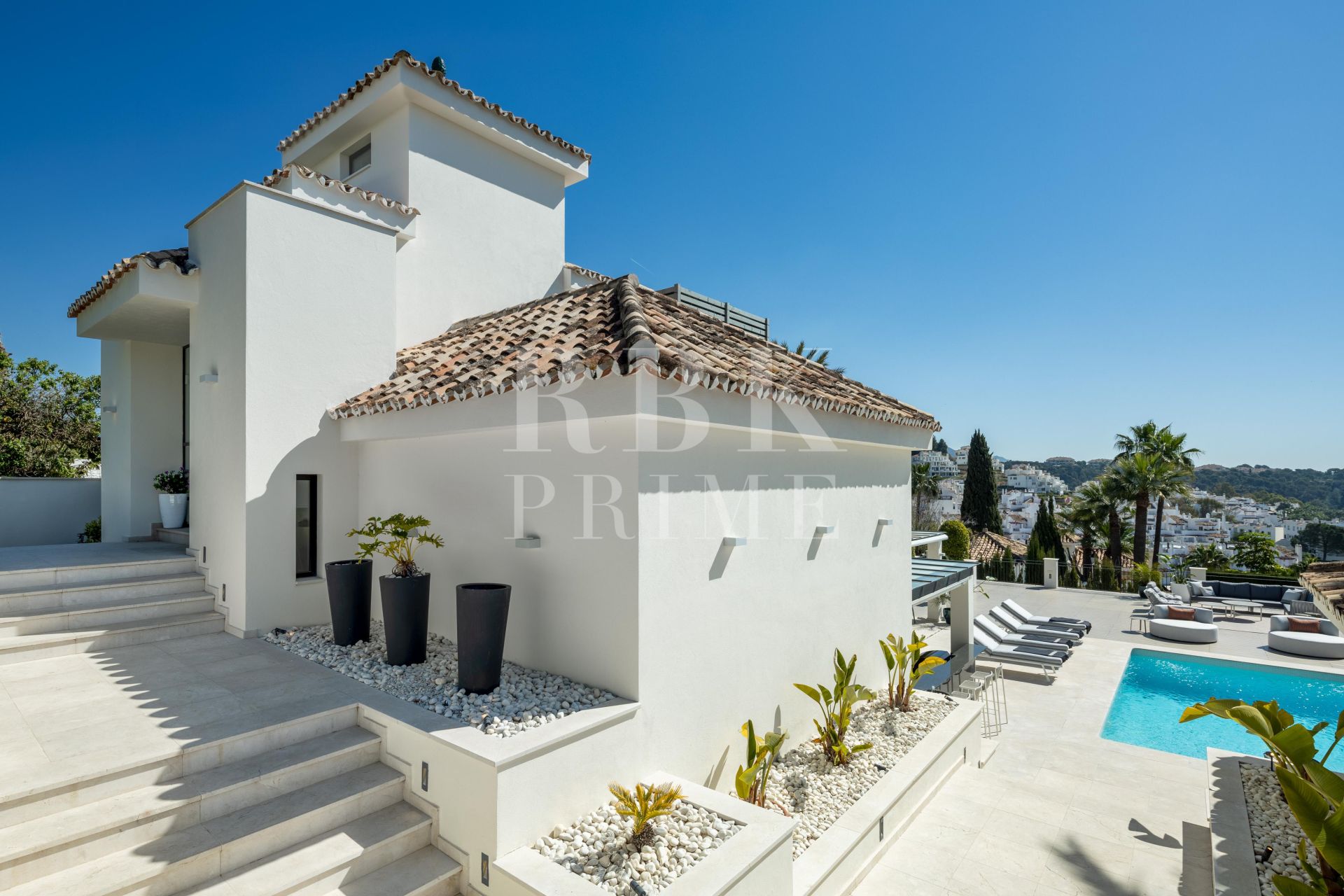 Available - Villa - Málaga - Costa del Sol