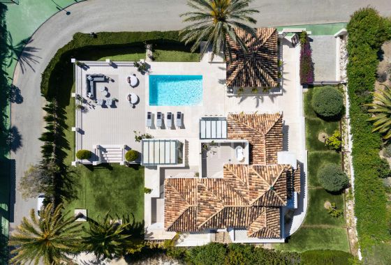 Villa · Available - Málaga