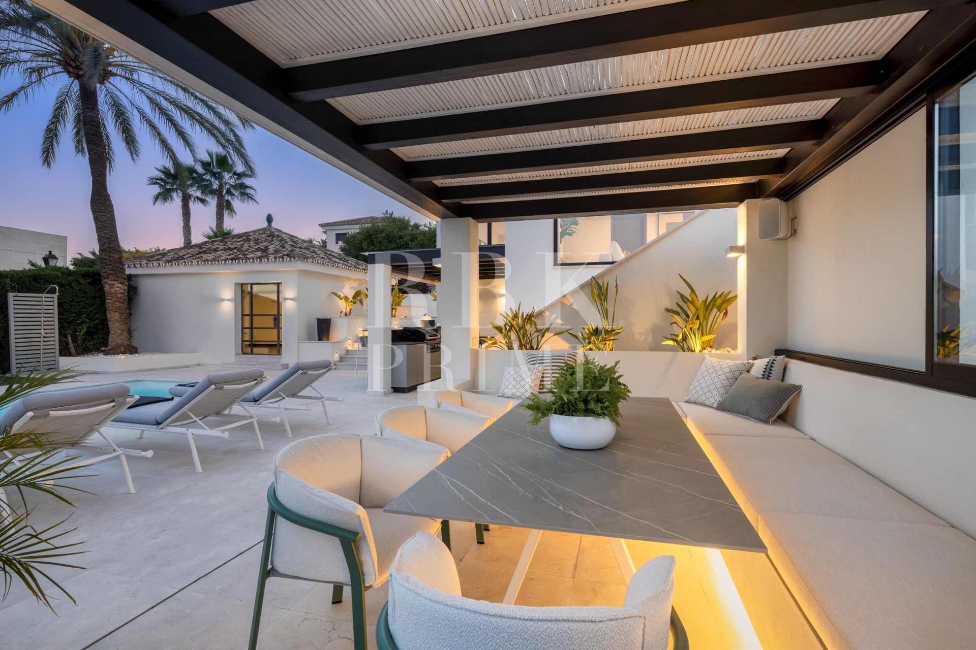 Available - Villa - Málaga - Costa del Sol