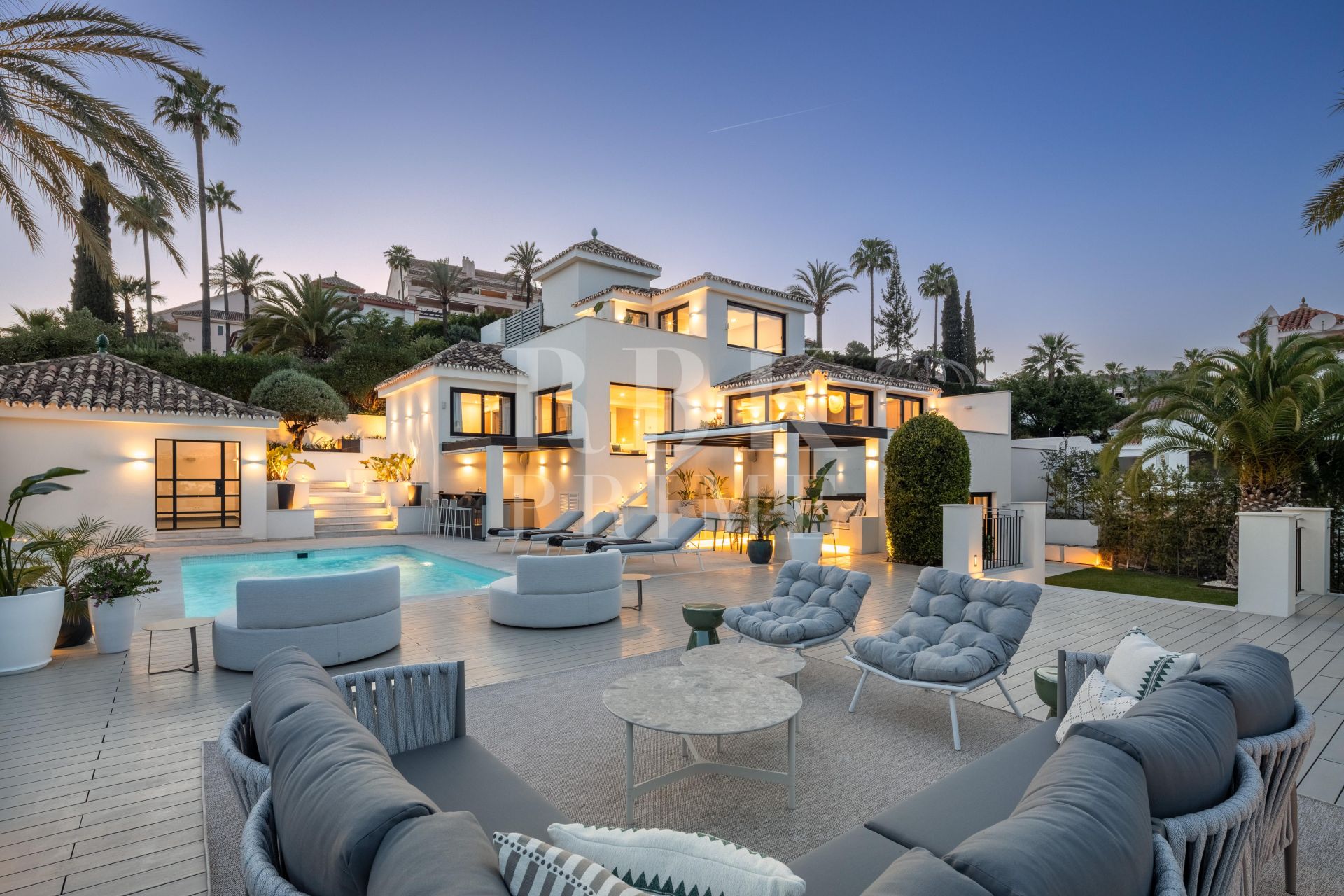 Available - Villa - Málaga - Costa del Sol