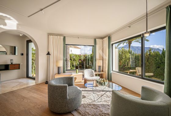 Villa · Available - Málaga