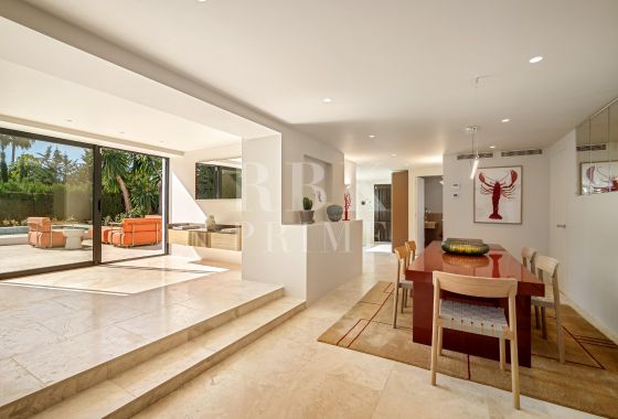 Villa · Available - Málaga