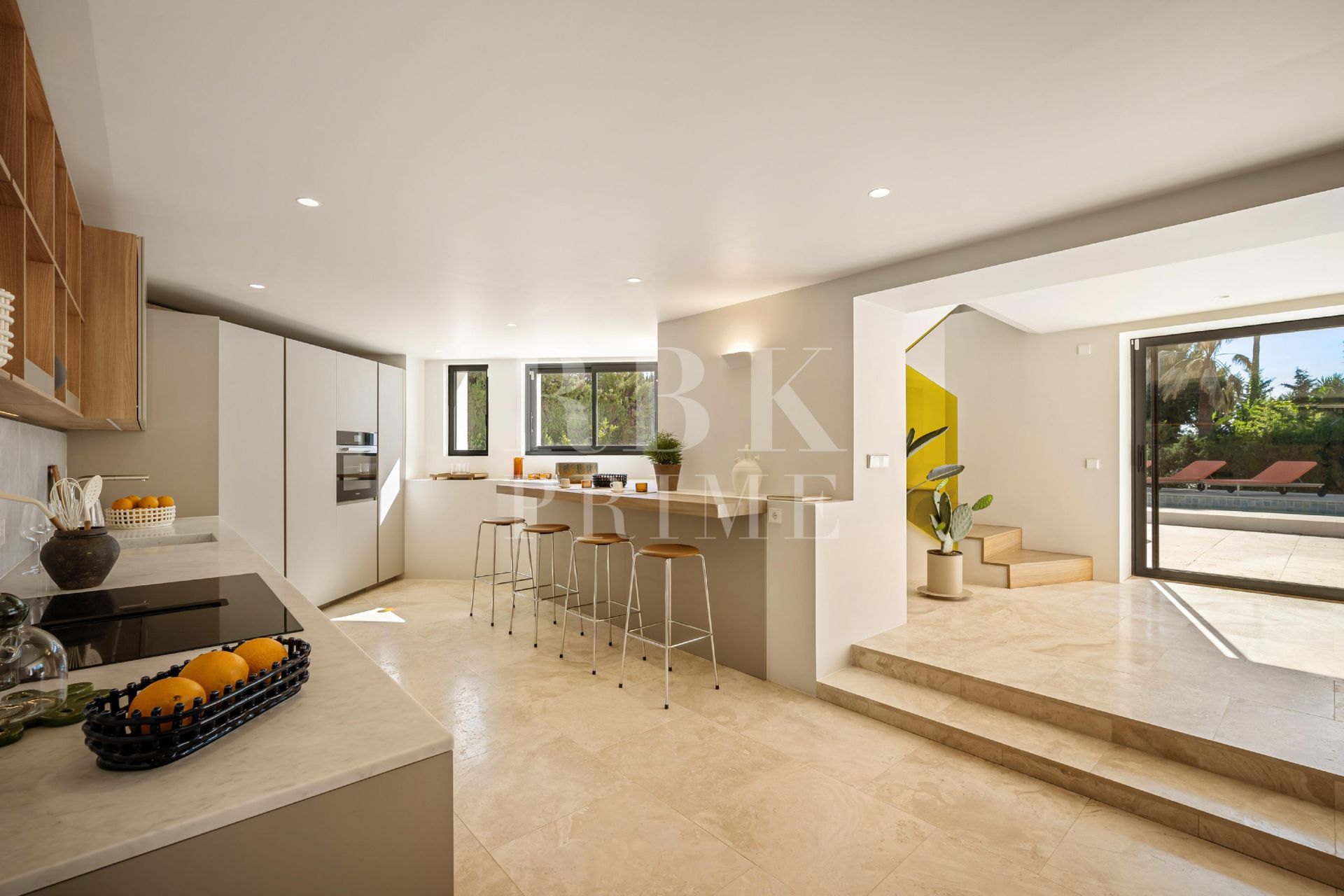 Available - Villa - Málaga - Costa del Sol