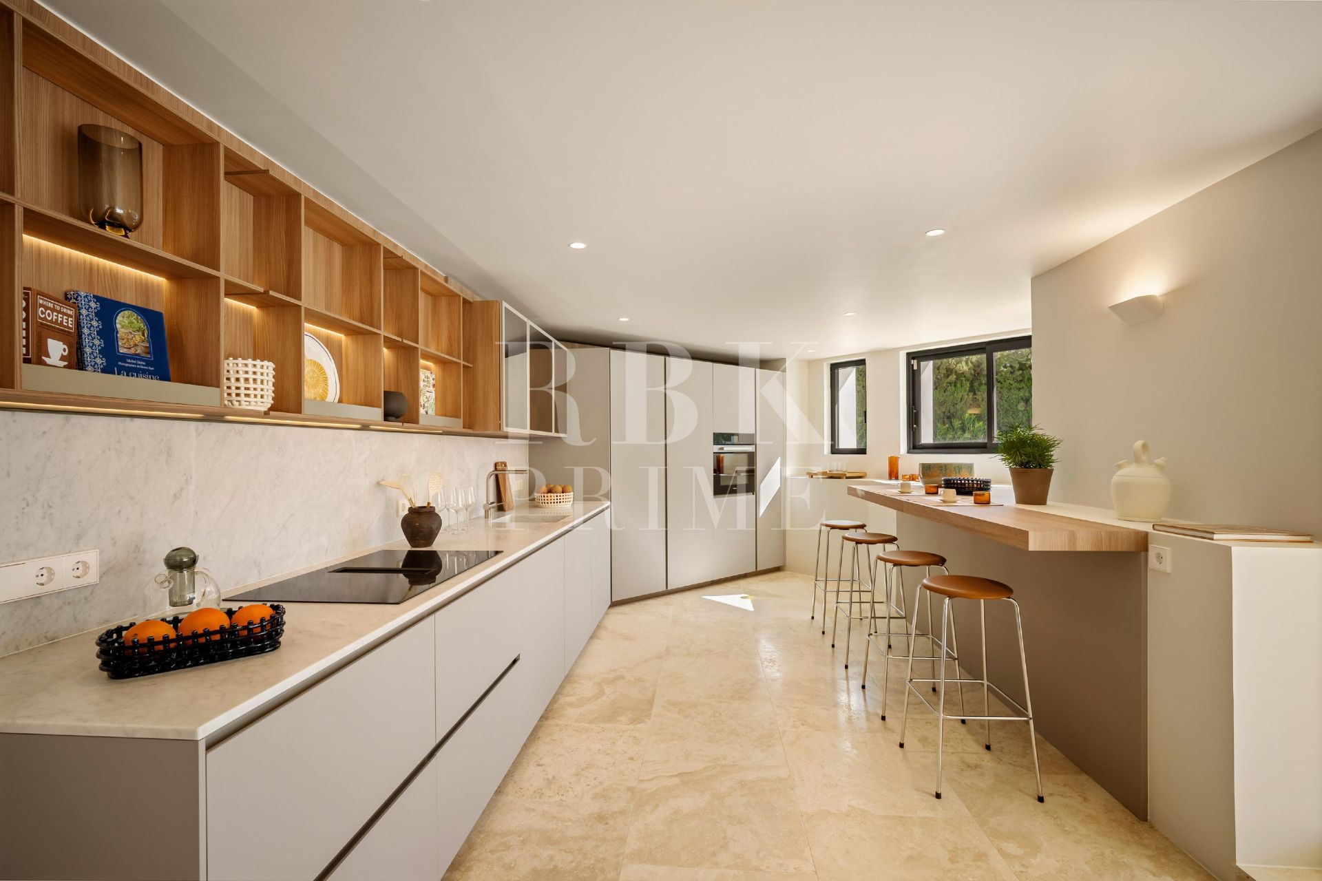 Available - Villa - Málaga - Costa del Sol