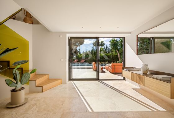 Villa · Available - Málaga