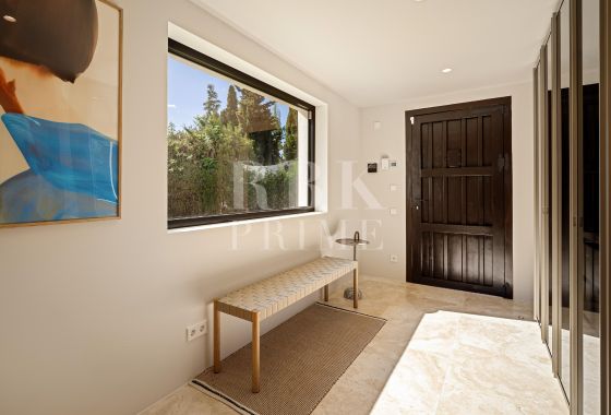 Villa · Available - Málaga