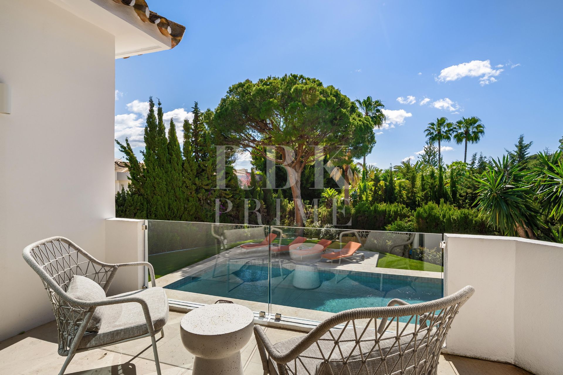 Available - Villa - Málaga - Costa del Sol