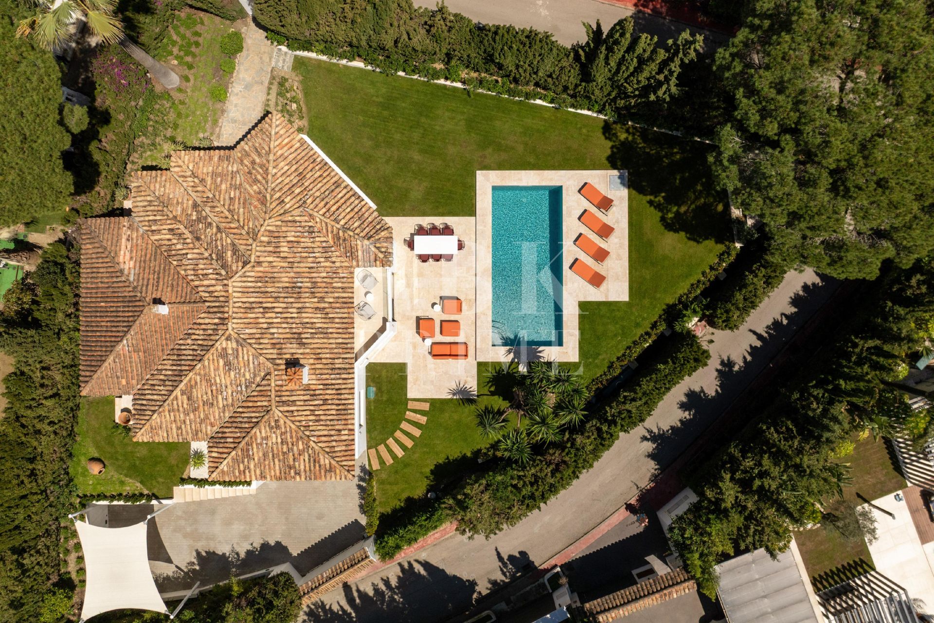 Available - Villa - Málaga - Costa del Sol