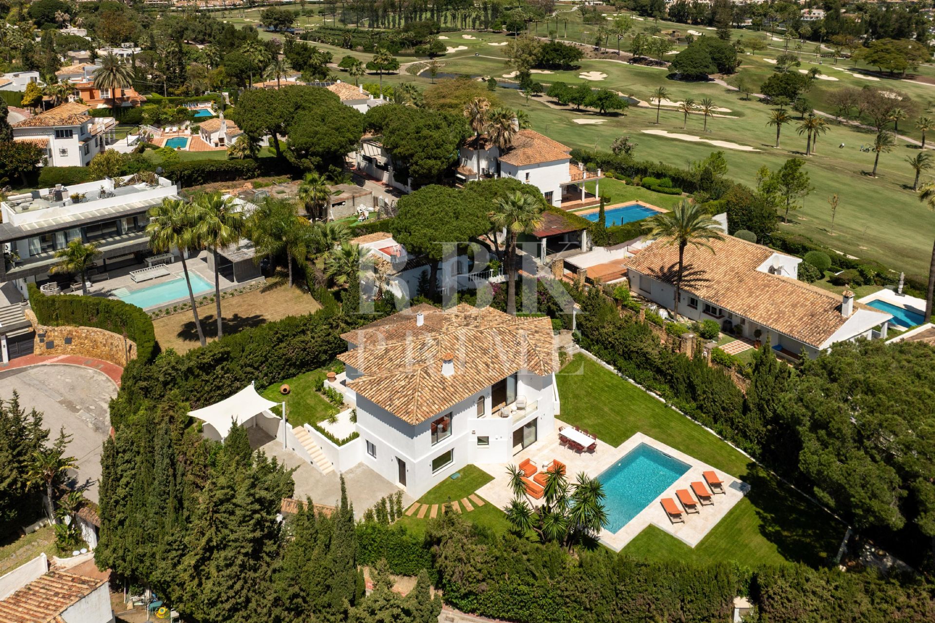 Available - Villa - Málaga - Costa del Sol