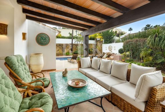 Villa · Available - Málaga