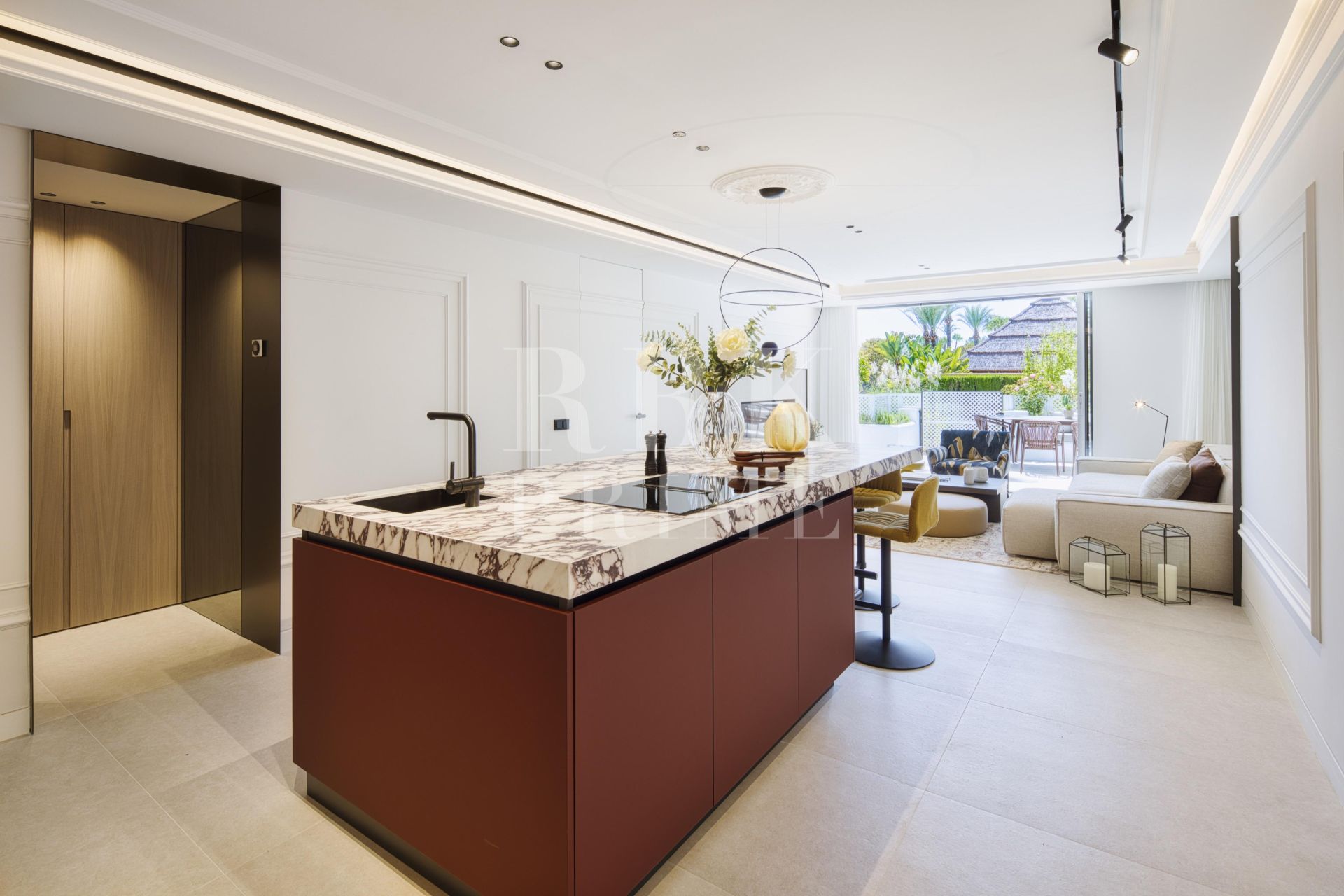 Available - Apartment - Marbella - Costa del Sol