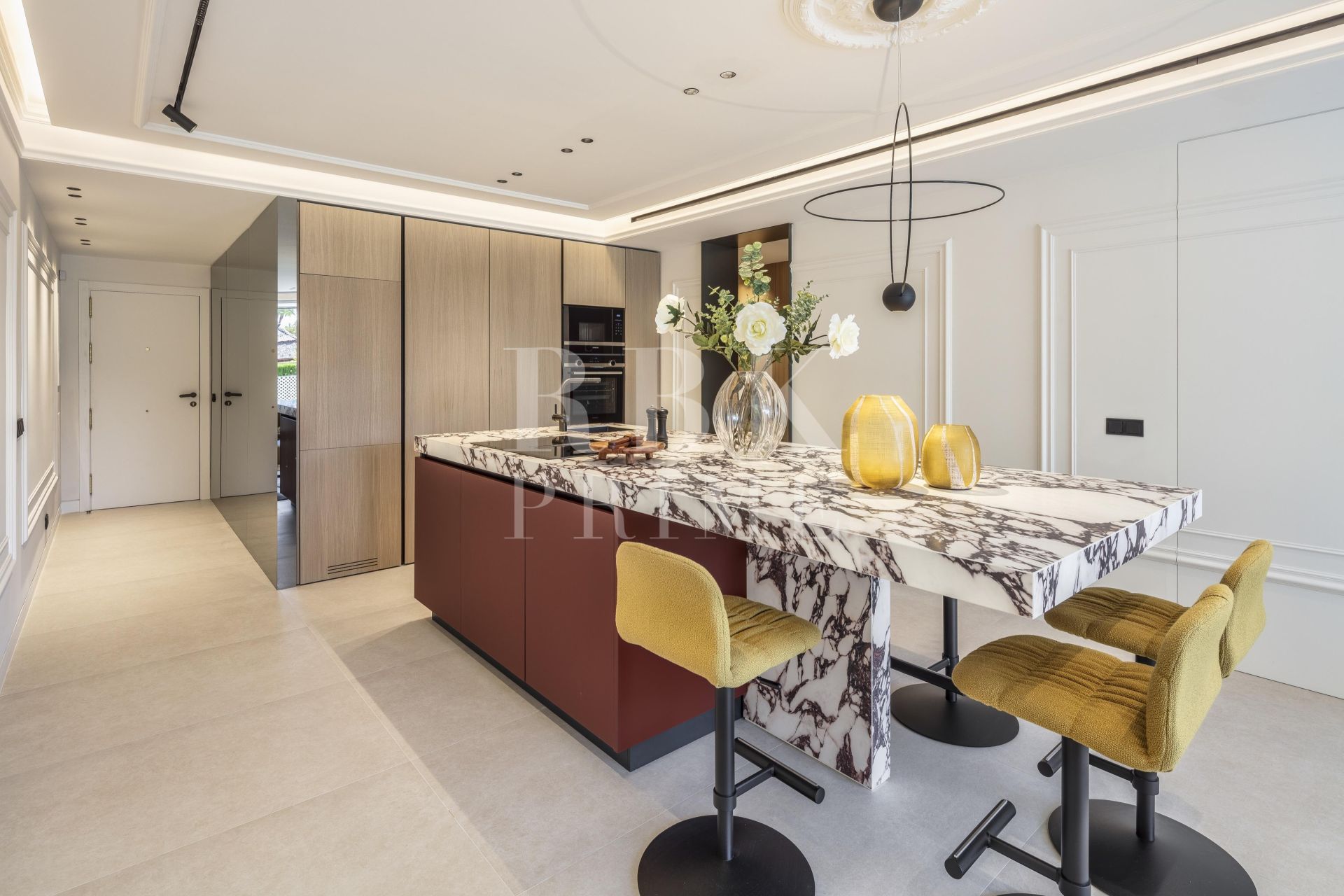 Available - Apartment - Marbella - Costa del Sol