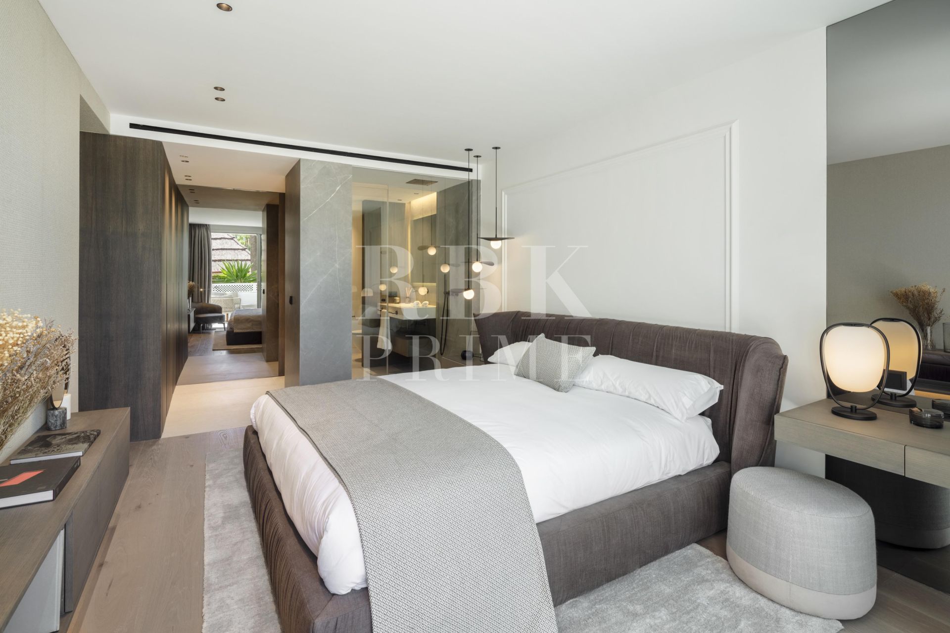 Available - Apartment - Marbella - Costa del Sol