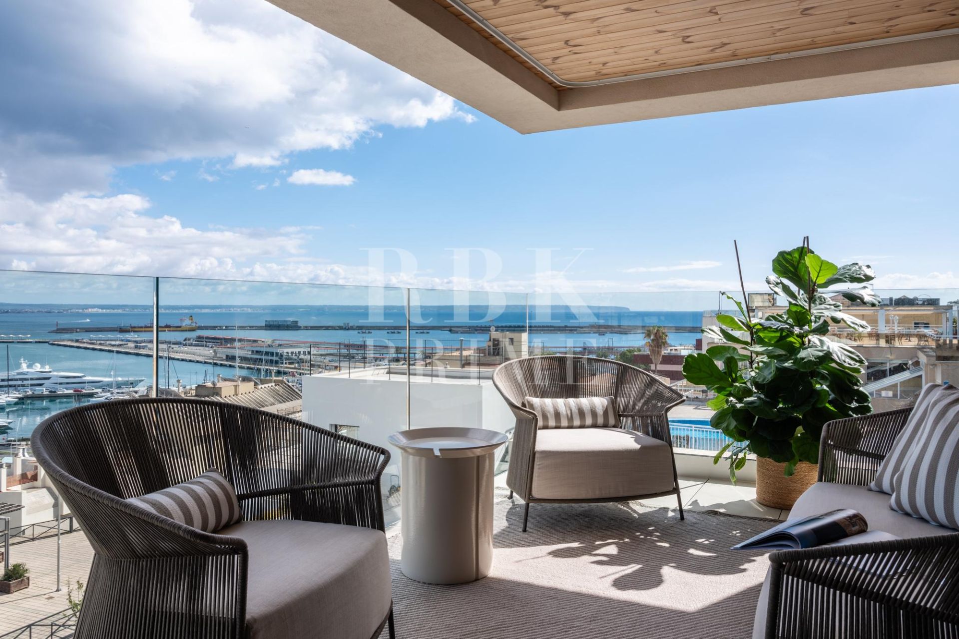 Available - Apartment - Palma