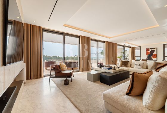 Penthouse · Available - Marbella · Málaga