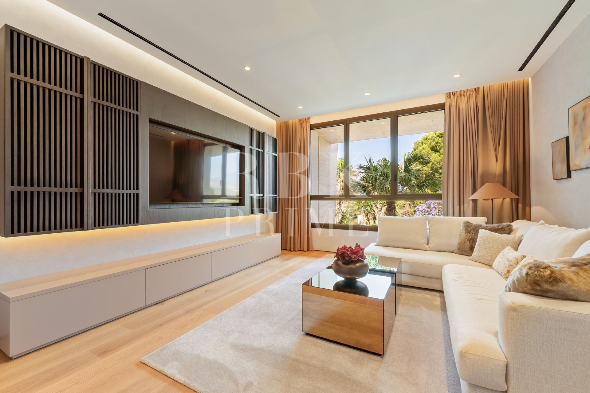 Available - Penthouse - Marbella - Costa del Sol