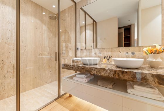 Penthouse · Available - Marbella · Málaga