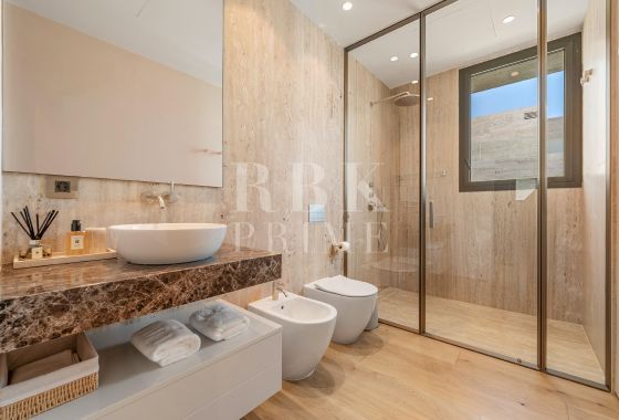 Penthouse · Available - Marbella · Málaga