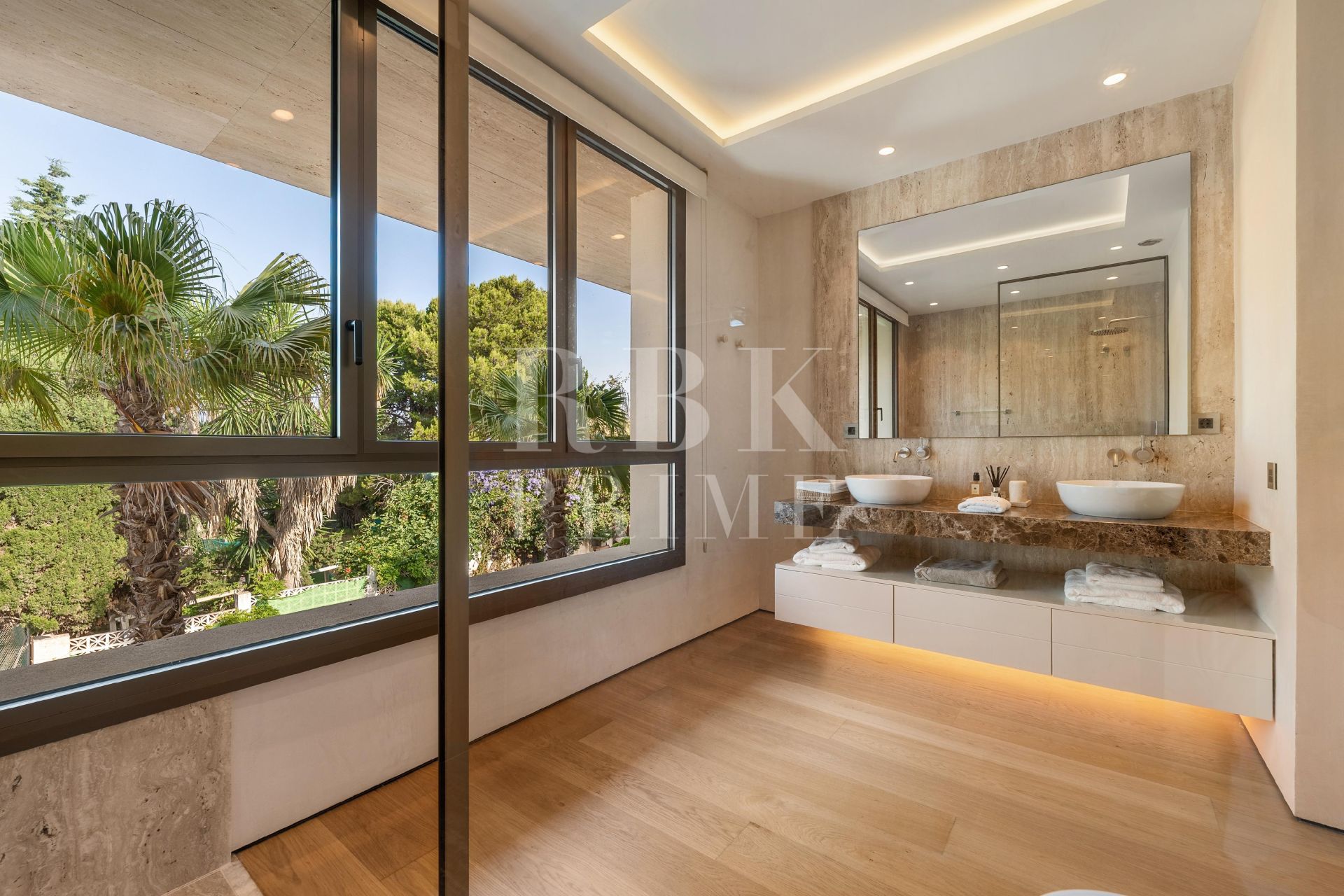 Available - Penthouse - Marbella - Costa del Sol
