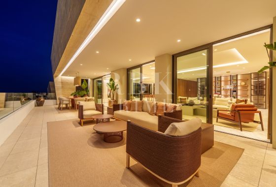 Penthouse · Available - Marbella · Málaga