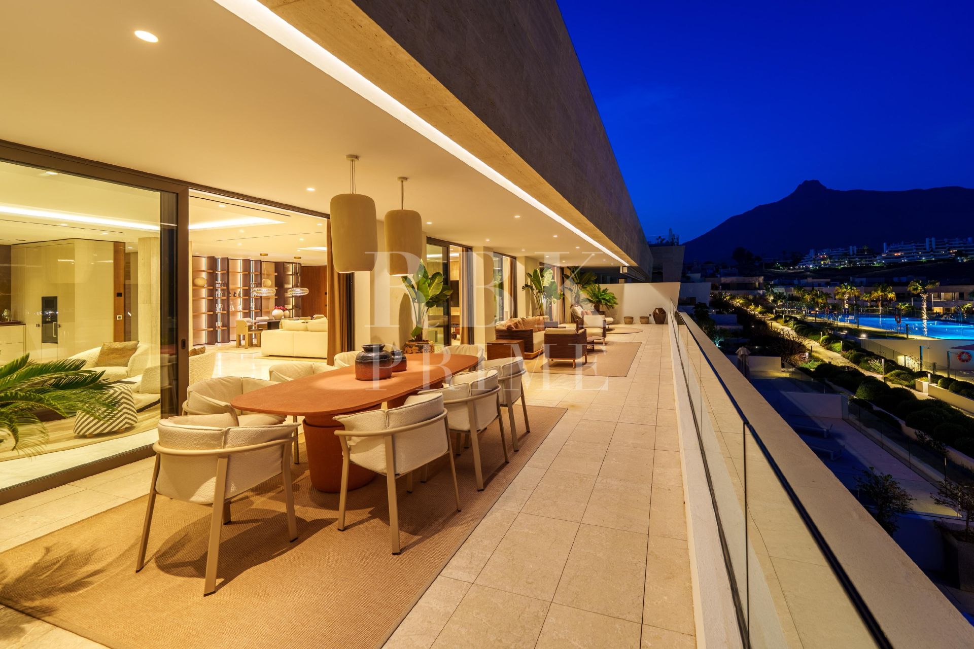 Available - Penthouse - Marbella - Costa del Sol