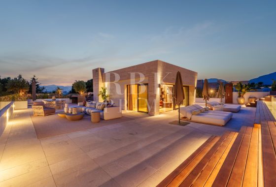 Penthouse · Available - Marbella · Málaga