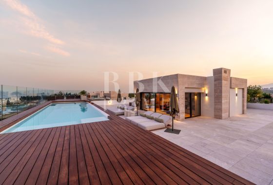 Penthouse · Available - Marbella · Málaga