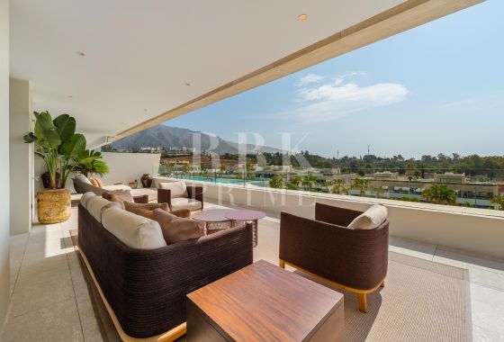 Penthouse · Available - Marbella · Málaga
