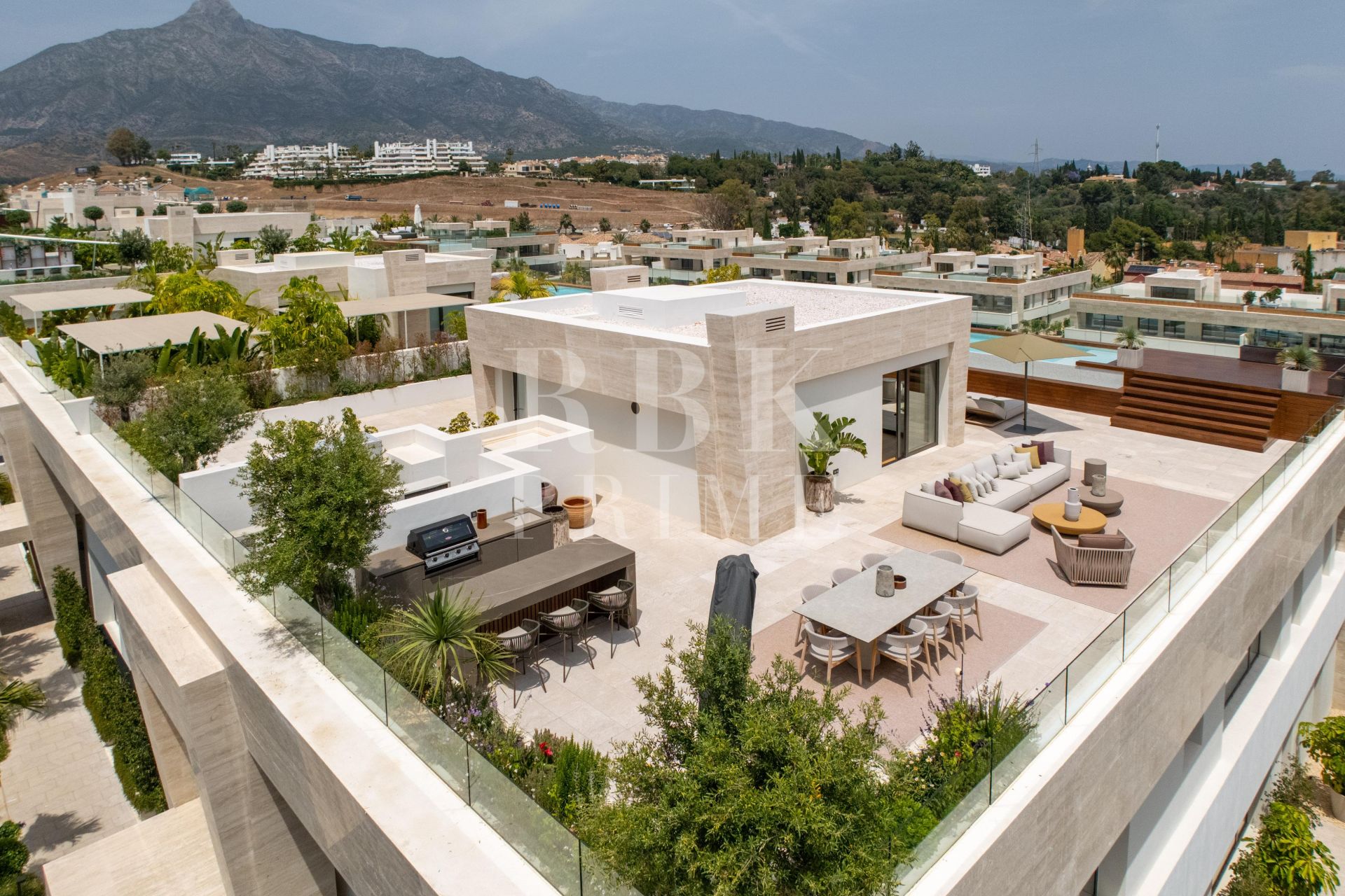 Available - Penthouse - Marbella - Costa del Sol