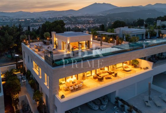 Penthouse · Available - Marbella · Málaga