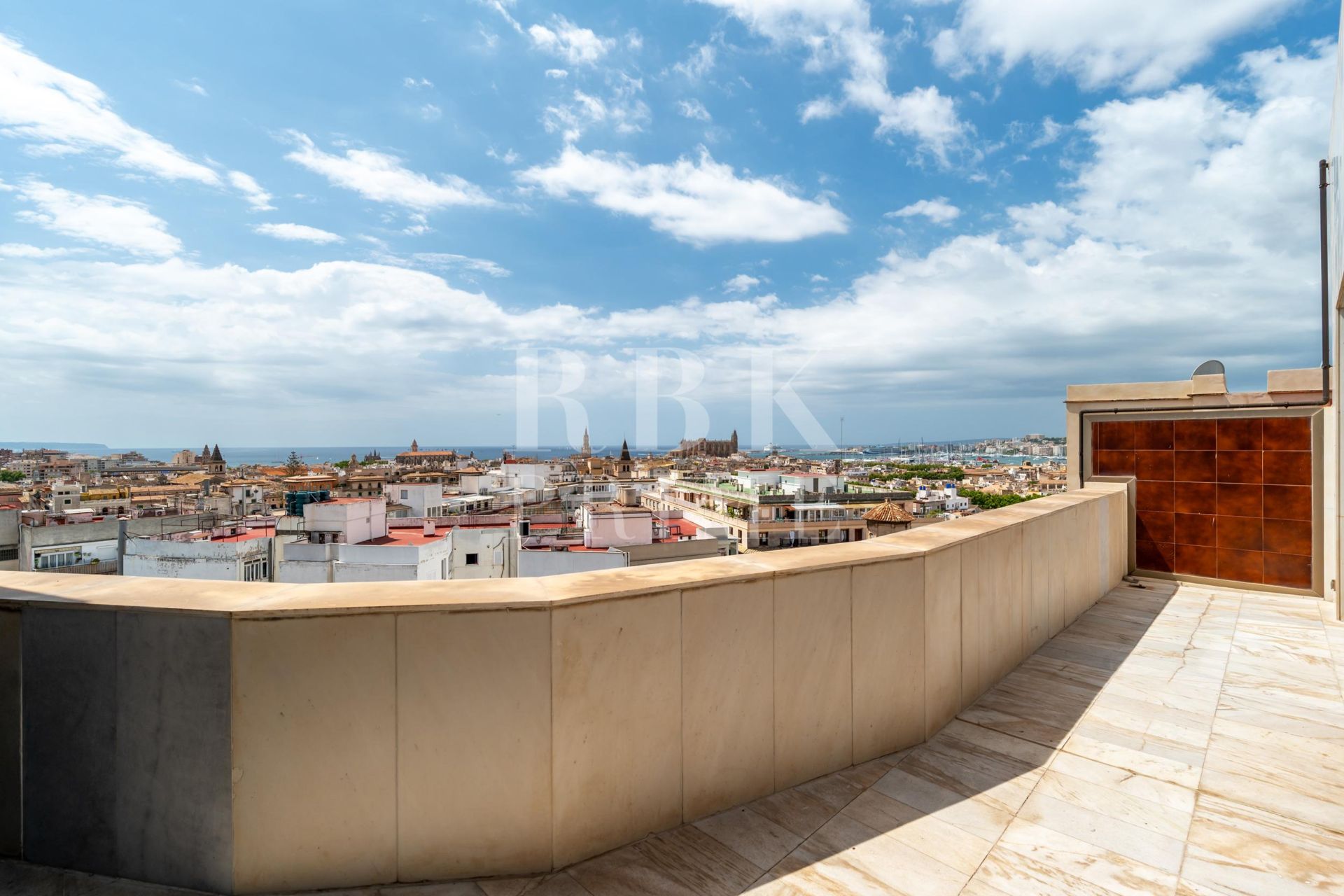 Available - Penthouse - Palma