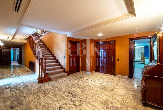 Penthouse · Available - Palma