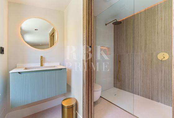 Villa · Available - Marbella · Málaga