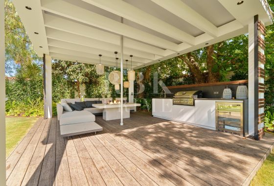 Villa · Available - Marbella · Málaga