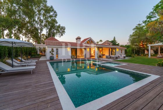 Villa · Available - Marbella · Málaga