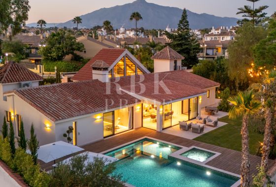 Villa · Available - Marbella · Málaga