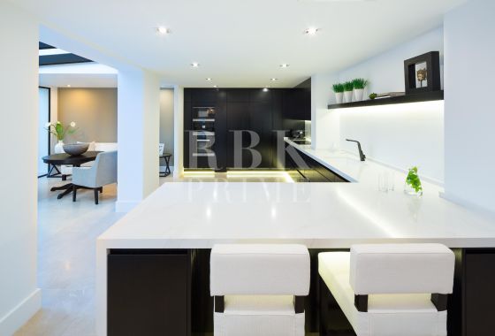 Villa · Available - Málaga