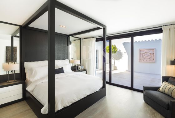 Villa · Available - Málaga
