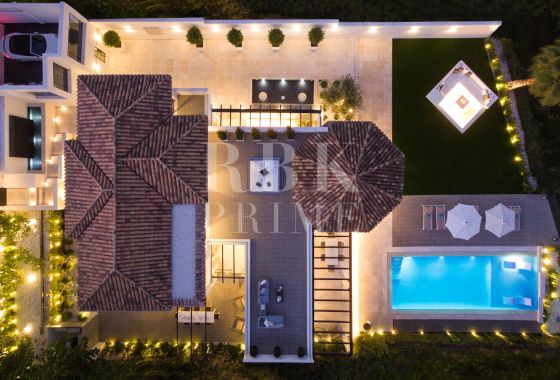 Villa · Available - Málaga