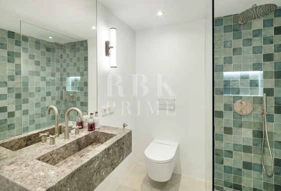 Penthouse · Available - Marbella · Málaga