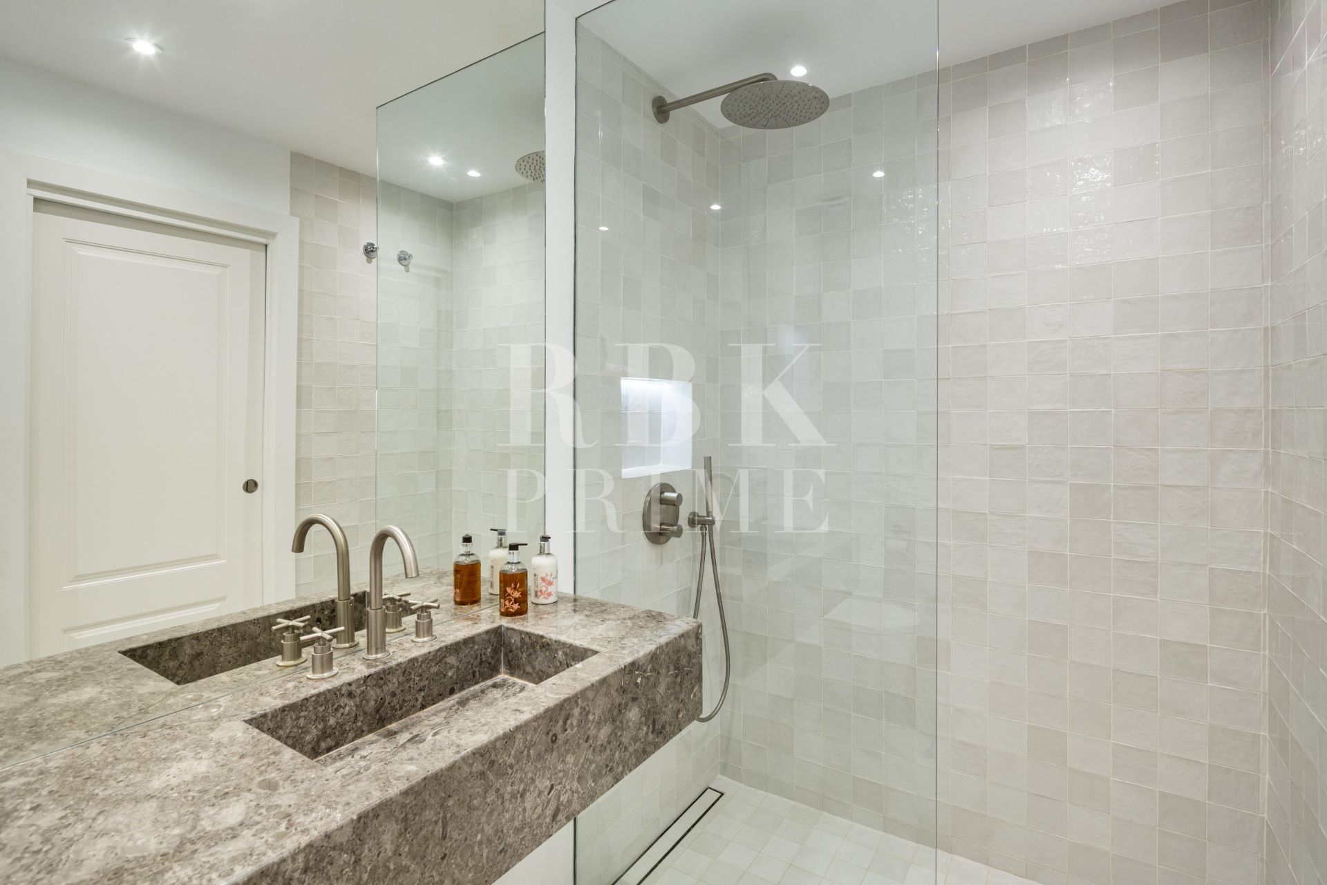 Available - Penthouse - Marbella - Costa del Sol
