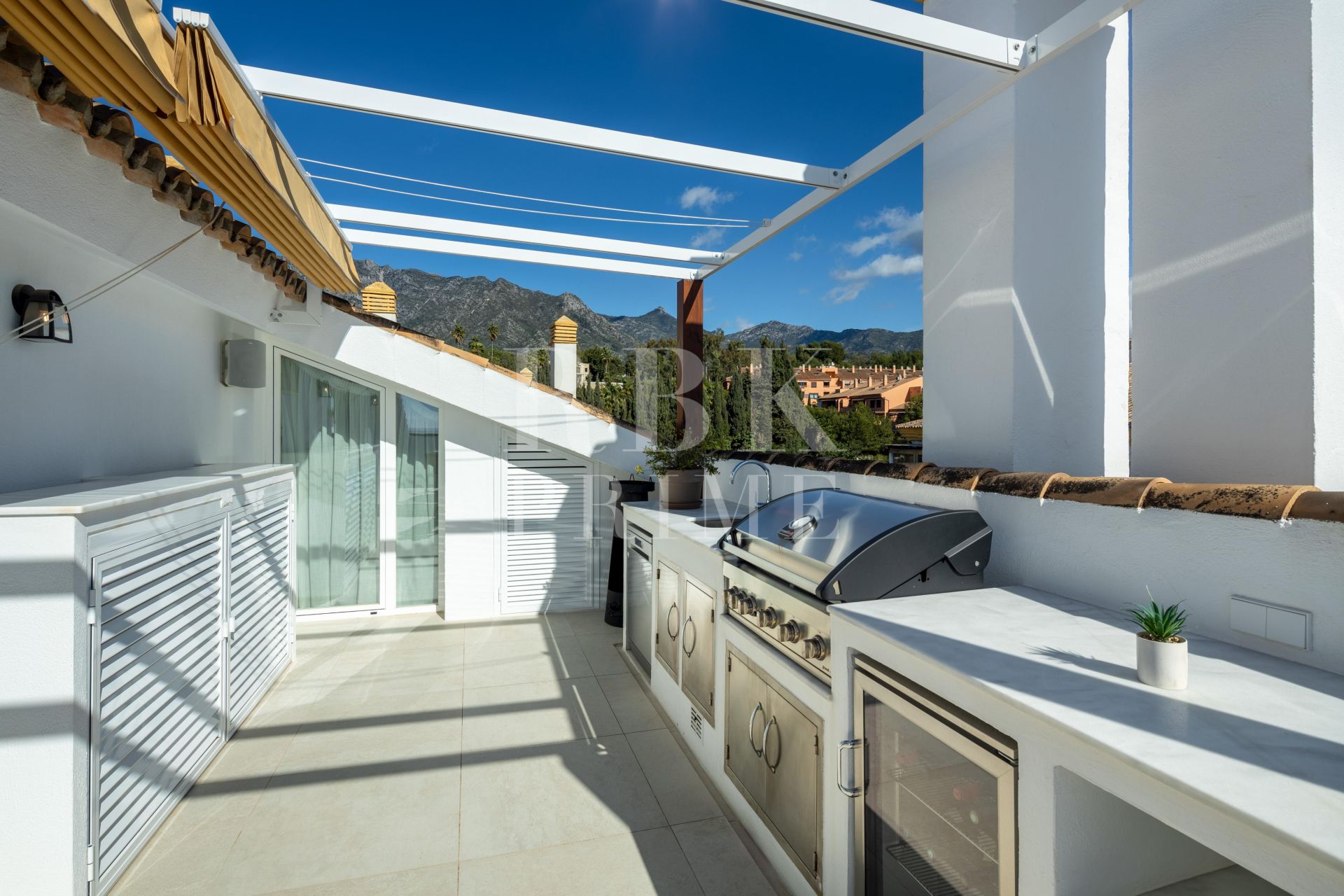 Available - Penthouse - Marbella - Costa del Sol