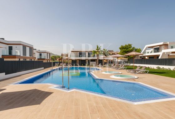 Available - Bungalow - Capdepera