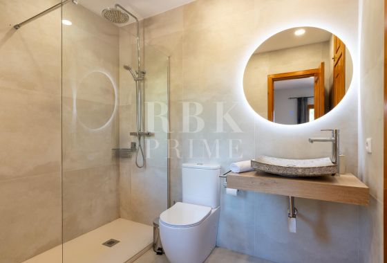 Country property · Available - Palma