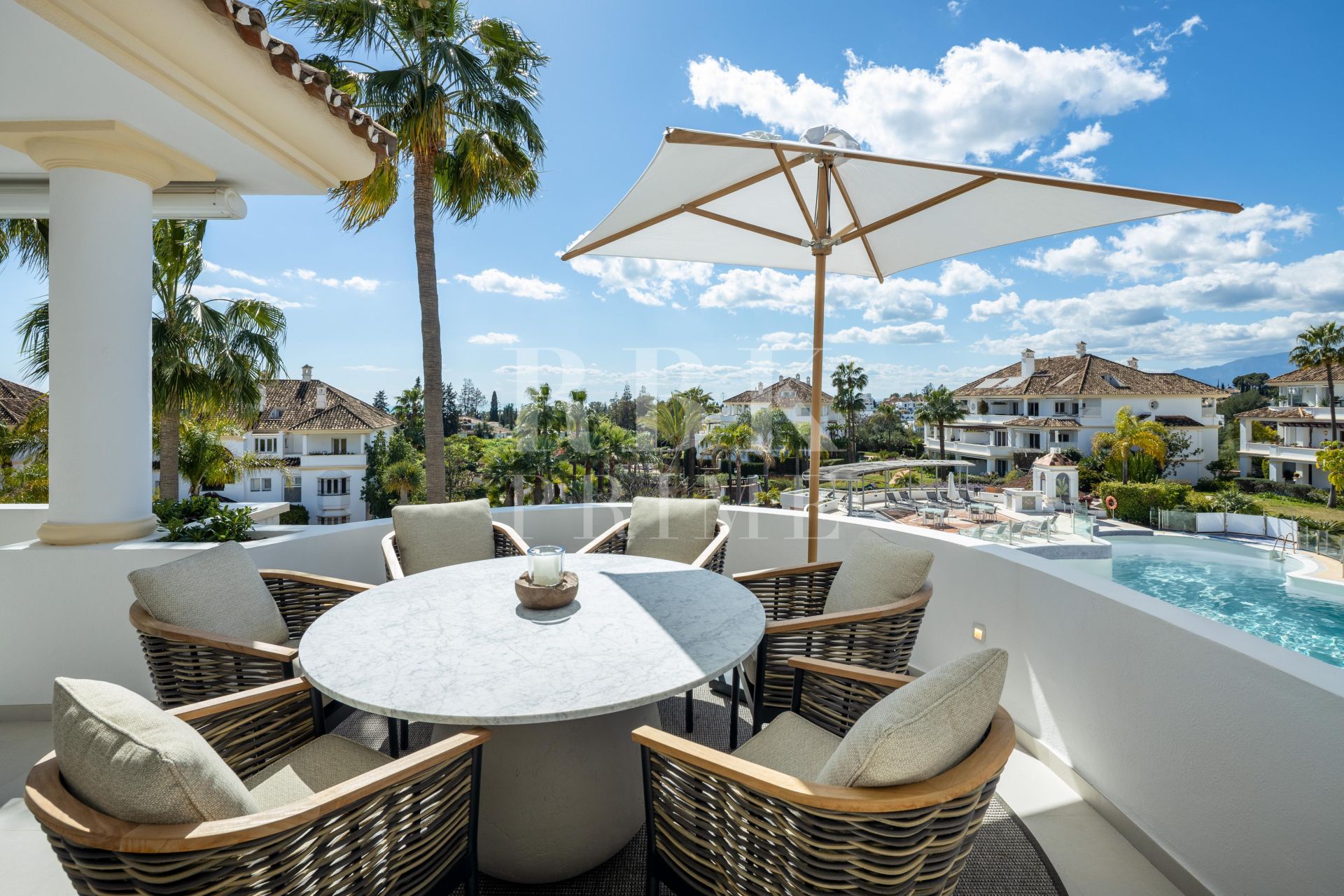 Available - Penthouse - Marbella - Costa del Sol